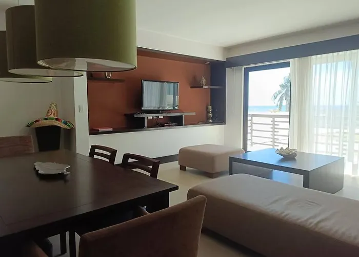 Aldea Thai Beachfront Apartamento Playa del Carmen