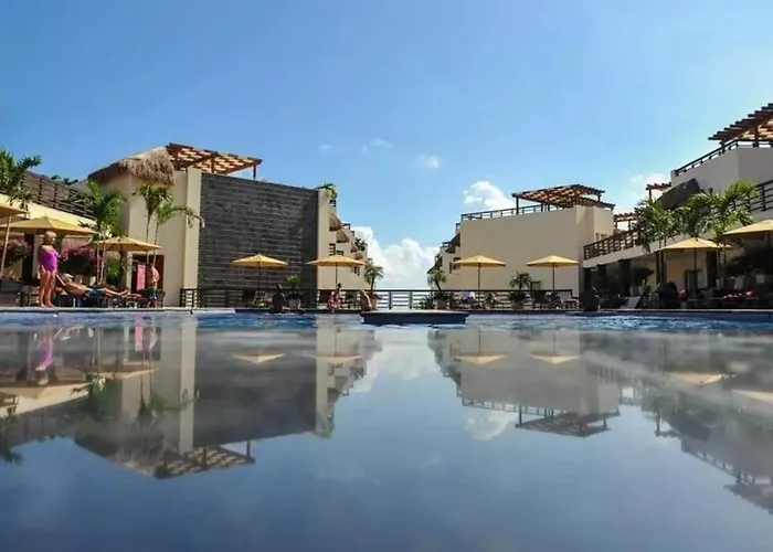 Aldea Thai Beachfront