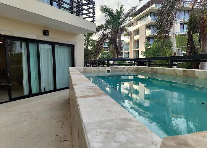 Aldea Thai Beachfront