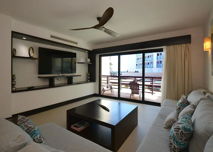 Aldea Thai Beachfront *