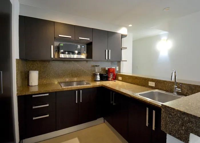 Aldea Thai Beachfront Apartamento *
